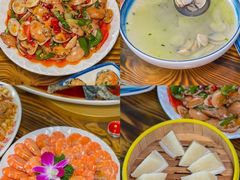 -亚龙湾海底世界