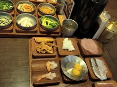 -银米·云南传统过桥米线(双廊黑金冠店)