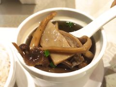-国人川菜(李家村建东街店)