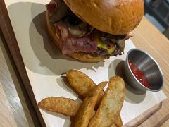 -魏客咖啡(中铁中心店)