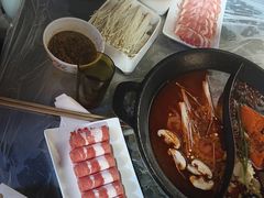 -肖婷姐大铁锅重庆火锅(南湖店)