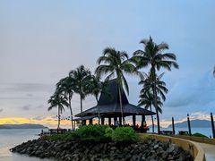 -Sunset Bar(丹绒亚路香格里拉店)