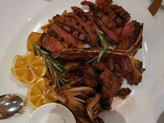 -卡佩罗意大利餐厅及酒吧Al Cappello Trattoria