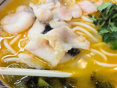 -鑫花溪牛肉米粉(凤凰街创始总店)