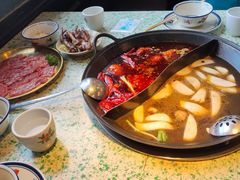-鸿姐老火锅(疁城新天地店)