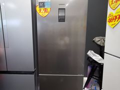 -国美电器(荔景商城店)