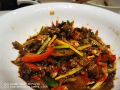 生炒小黄牛-辣公子·千岛湖私房菜(滨江店)