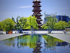 -龙华寺