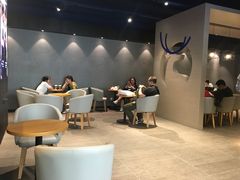 -瑞幸咖啡(新世界中心店)