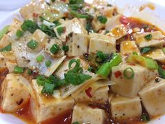 -乡土特色.冷锅鱼.牦牛肉汤锅