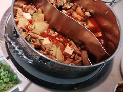 -左庭右院鲜牛肉火锅(浦江欢乐颂店)