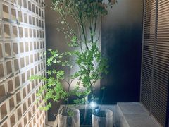 大堂一角绿植-深圳滨河时代ICON LAB艾垦酒店