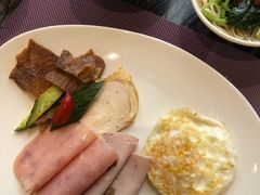 -西安君富酒店(大明宫龙首原地铁站店)