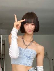 -苑苑发型设计