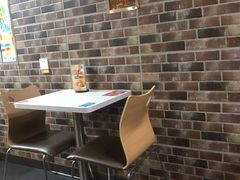 -华莱士·全鸡汉堡(艳粉店)