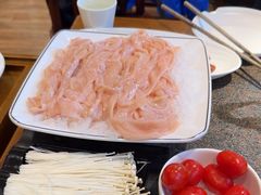 -小天鹅火锅·一线江景洪鼎旗舰店(洪崖洞店)