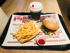 -The Habit Burger Grill 哈比特汉堡(复兴soho店)