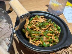 -川堂风·跷脚牛肉·乐山爆炒(宝山日月光店)