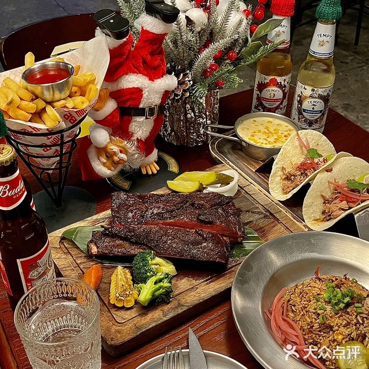 在成都！！真的很爱美式复古餐吧