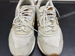 -爱革·洗衣改衣·洗鞋修鞋·洗包修包·奢侈品护理(缤谷广场店)