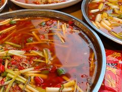 -邱金小炒·30 年盐帮江湖菜(自贡店)