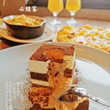 坐拥南锣鼓巷美景的必胜客[糖果]真是惹人爱[加油]