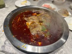 -忘情水鱼头·鲜鱼火锅(滨江中路店)