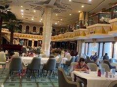 -碧中海汤泉汗蒸酒店