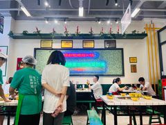 -晓彭肥肠鸡·泡椒鸡火锅(水木天地店)
