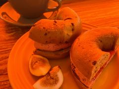 -Catch Bagel(芳草地店)