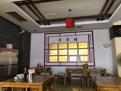 大堂-白家高记肥肠粉(总店)