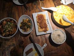 -张氏宽窄巷成都菜(澳德乐店)