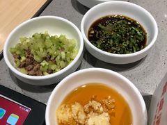 -海底捞火锅鲜切牛肉主题店(长寿路店)
