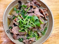 -谢老五跷脚牛肉·非遗传承店