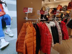 -王府井奥莱临潼小镇(临潼店)