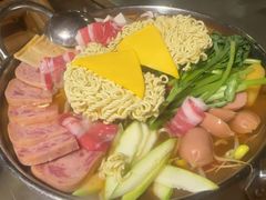 -恩你小木屋·韩式料理(假日广场店)