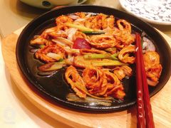 -沙龙酒家