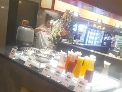 -钱小奴创意自助餐厅·原切谷饲安格斯畅吃(苏州昆山招商花园城店)