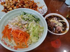 -天天初二·天津传统捞面·天津特色菜(凌奥总店)