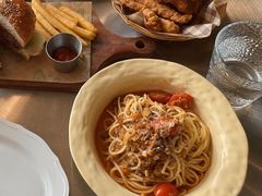 -三勾JJJ Burger&Coffee(梅溪湖店)