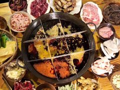 -岗上渣渣老火锅(两路口店)