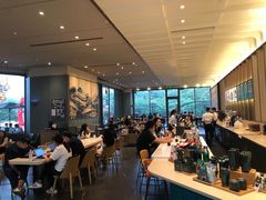 大堂-星巴克臻选(湛江鼎盛广场店)