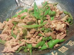 -费大厨辣椒炒肉(高铁吾悦广场店)