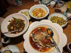 -沅江水·湖南家宴(南村万博长隆商圈店)