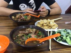 -六爷门框百年卤煮