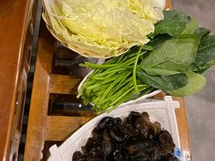 -亿诣蝎府炸酱面羊蝎子火锅(酷车小镇店)