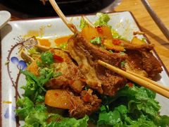 -毛辣果·贵州红酸汤牛肉火锅(西单店)