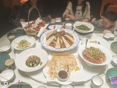 -鸽子侯·家宴·平价海鲜(绿地店)