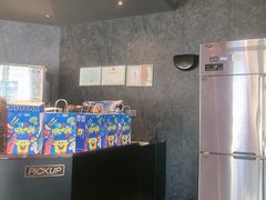 -瑞幸咖啡(皇岗村广场中庭店)