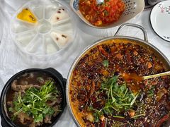 -余家庄肥肠鱼地方汤锅(银杏大道店)